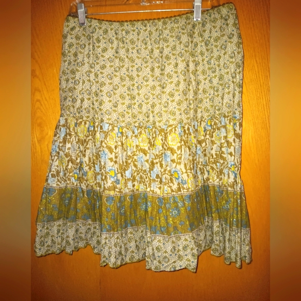 Women's size small,  IXX cotton skirt